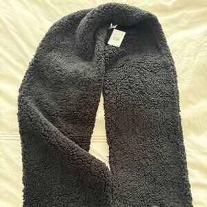 UGG Sherpa Oversized Scarf